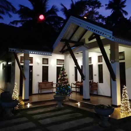 Sayo Villa Negombo Exterior foto